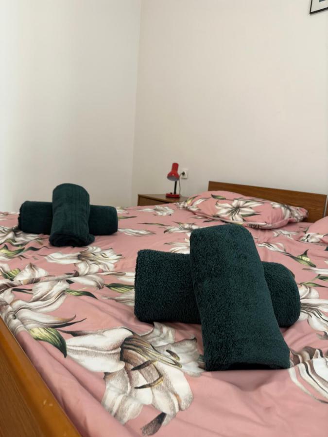 Apartmani Marko Novalja Buitenkant foto